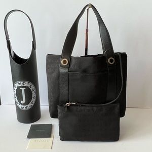 Authentic BVLGARI Handbag made in Italy